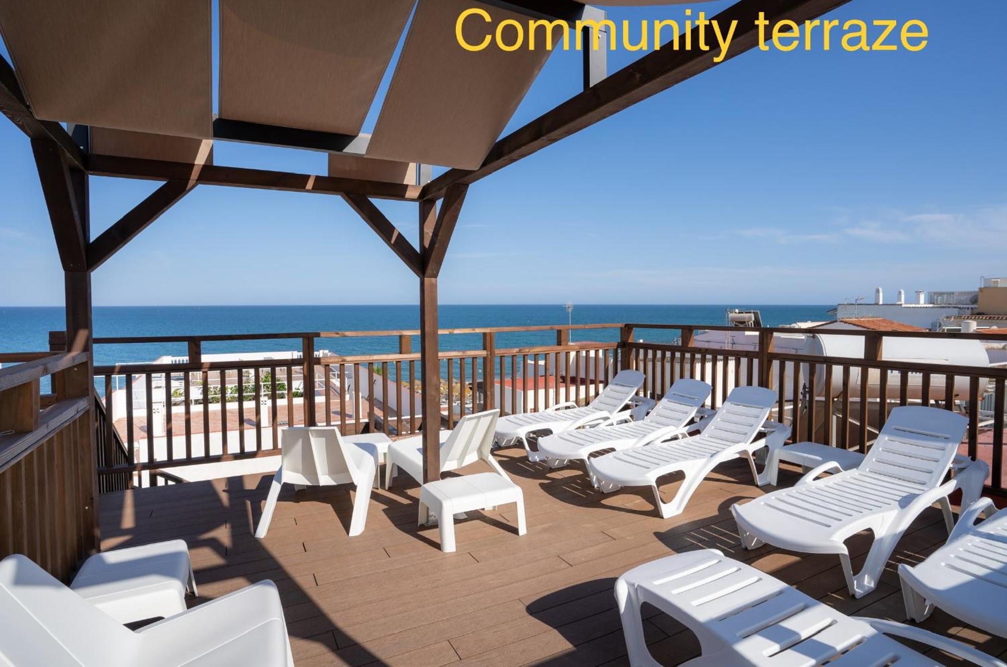Playa Carihuela Apartamentos El Carmen Torremolinos Exterior photo